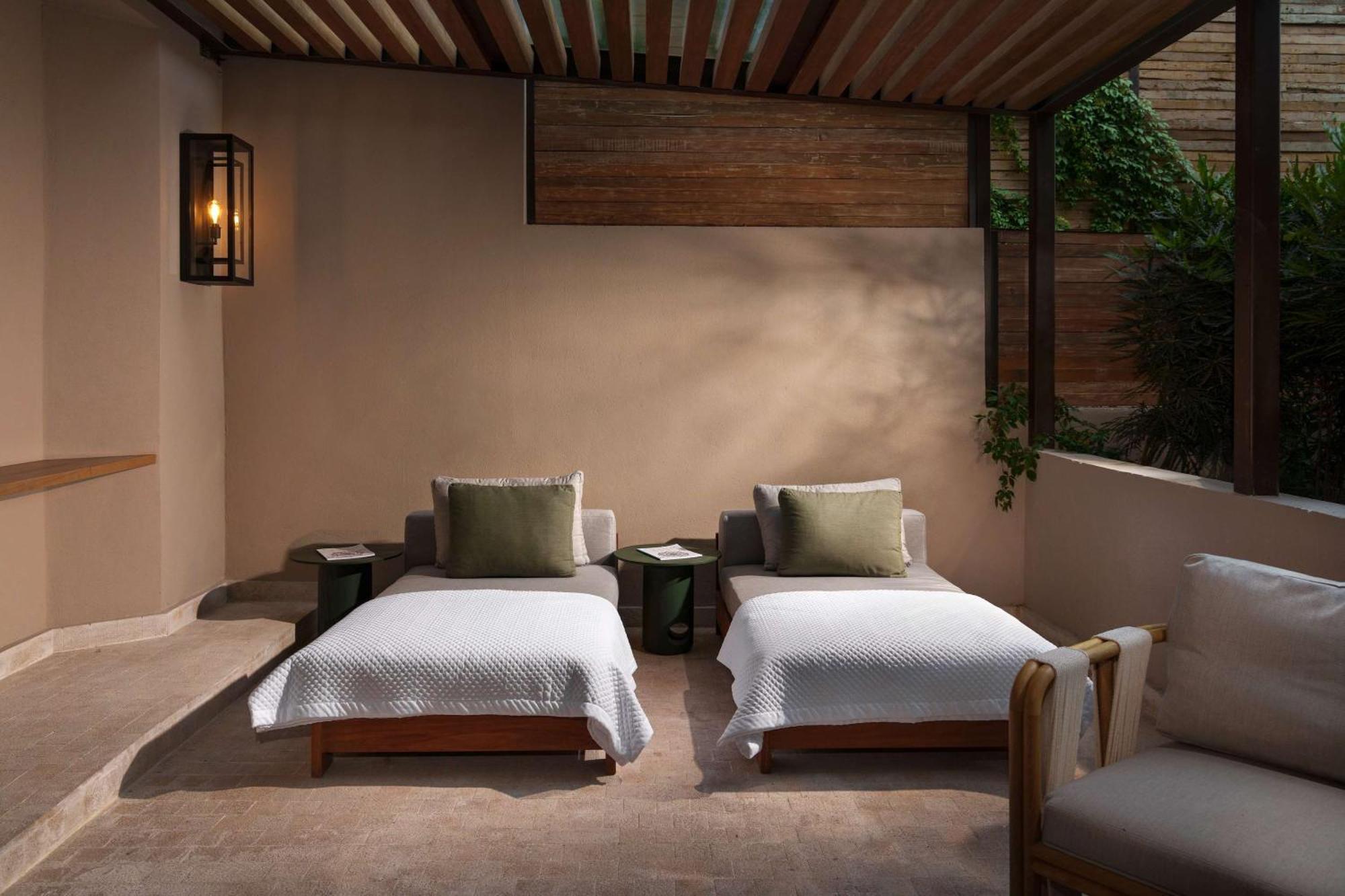 Numu Boutique Hotel, The Unbound Collection By Hyatt 5*